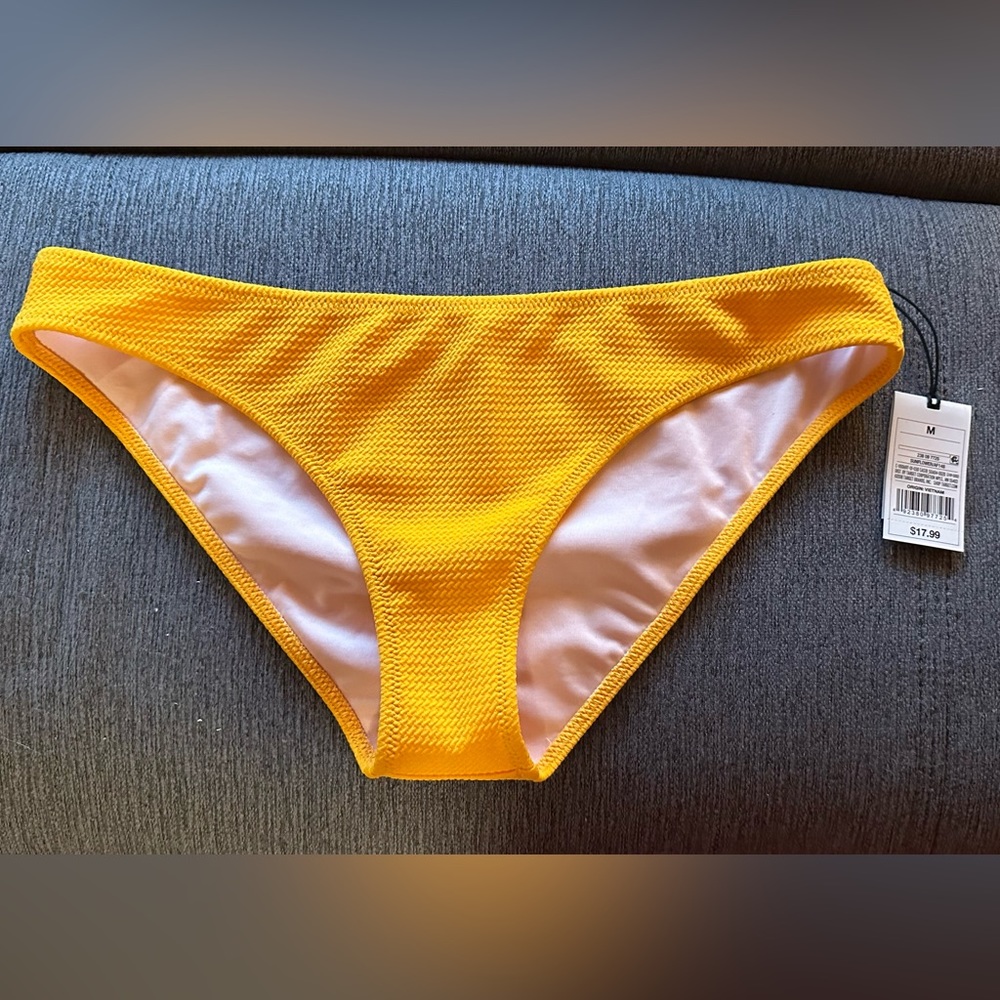 Medium Bottom Bikini